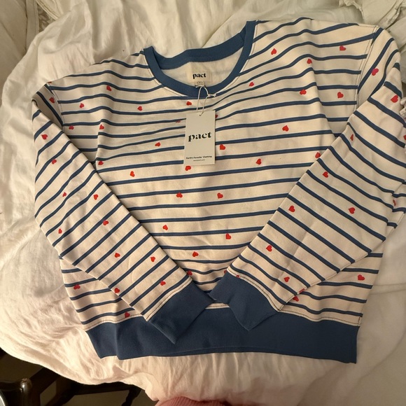 Pact Blue and White Relaxed Long Sleeve 💯 cotton fleece Top - Picture 3 of 5